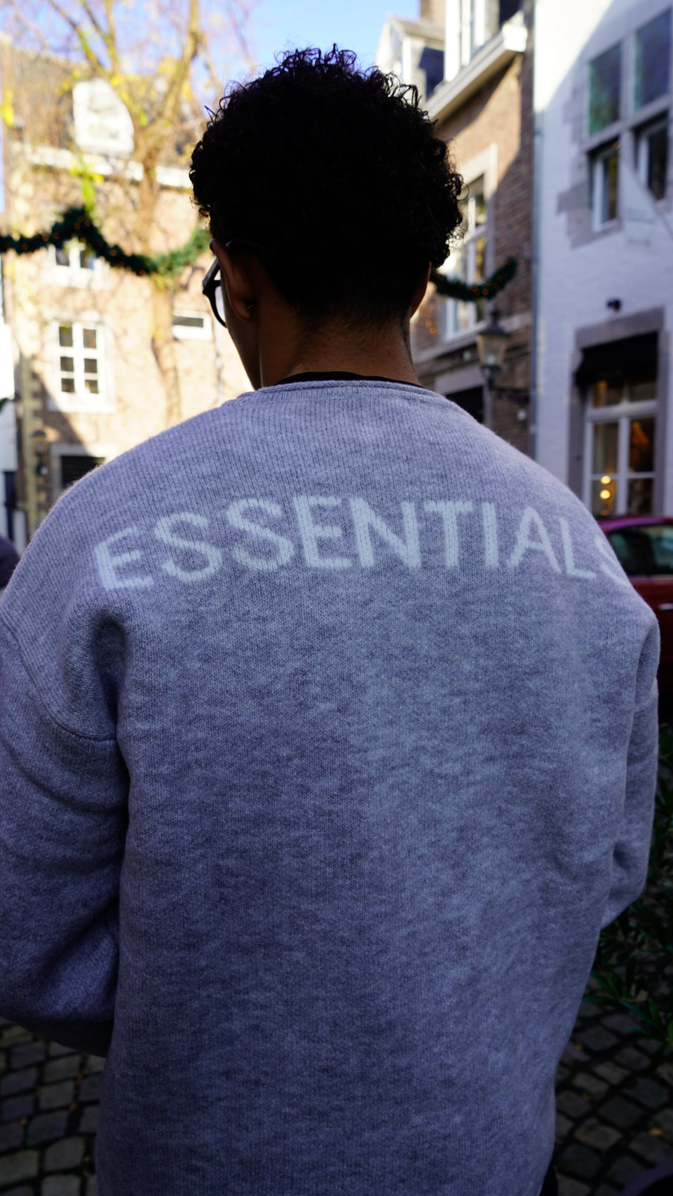 Sweater "Essential" grey